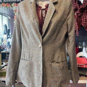 J.O.A. Fitted Checkered Blazer in Black and White